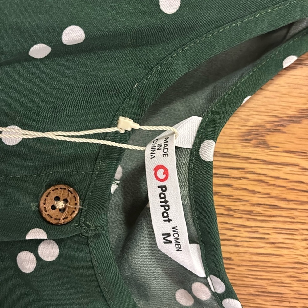 Lightweight emerald green dress.